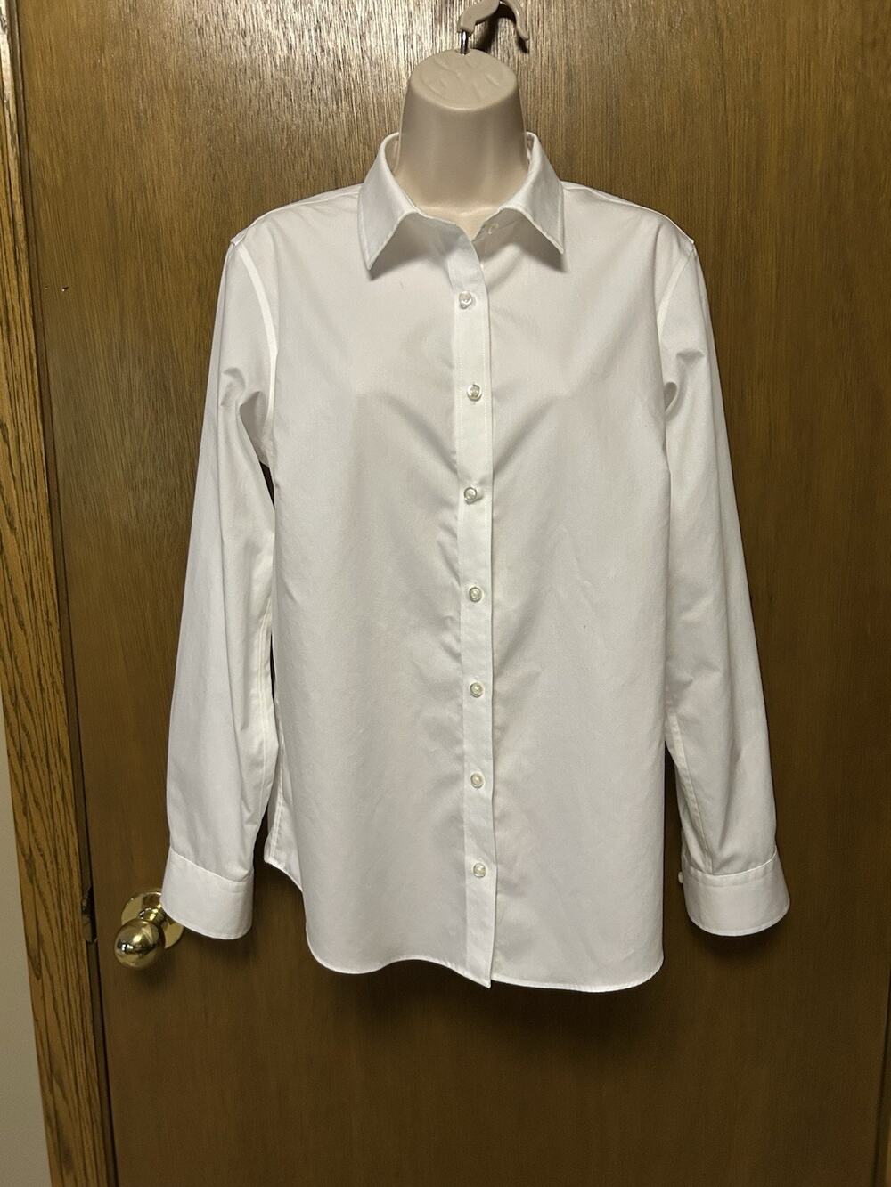 Lands' End Size 10 Blouse No Iron Broadcloth Classic White Button Up Cotton G26